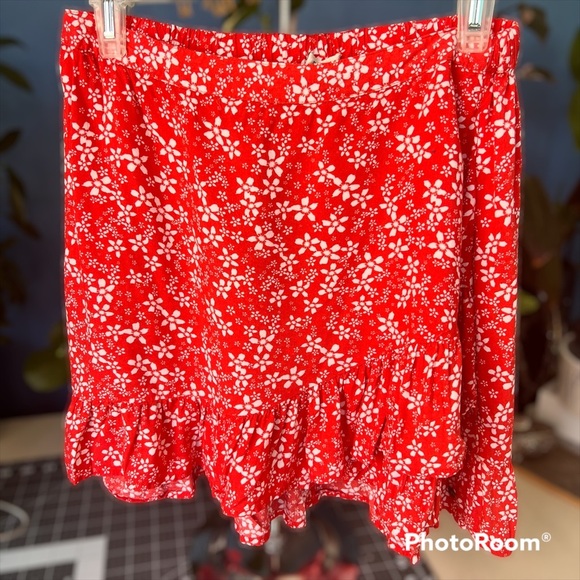 Roxy Floral Skirt - Picture 1 of 7
